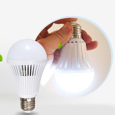 Lifesaver™ Intelligent Emergency Bulb